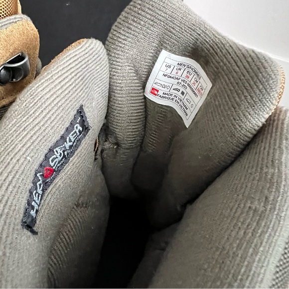 THE NORTH FACE Chilkat Winter Boots - Picture 8 of 16